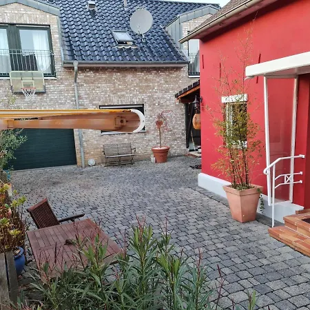 Schoenste Lage Am Rhein In Unmittelbarer Stadtnaehe, B & B-3